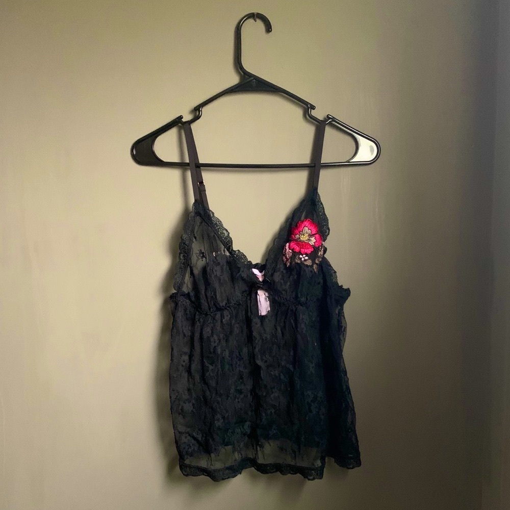Flower embellished black lace cami